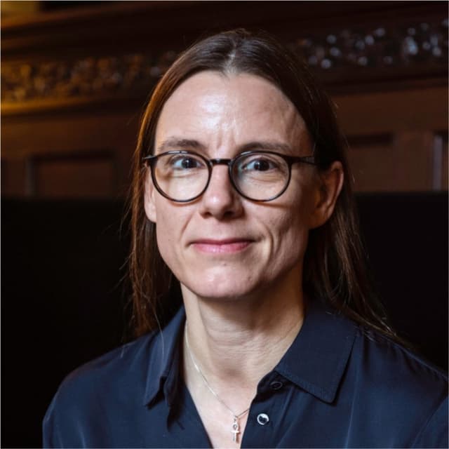 Katrin Suder