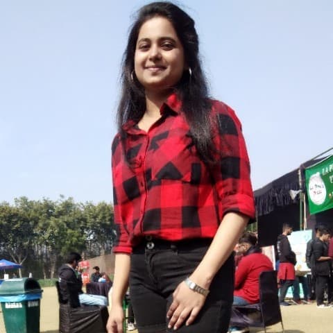 Kavya Vishnoi