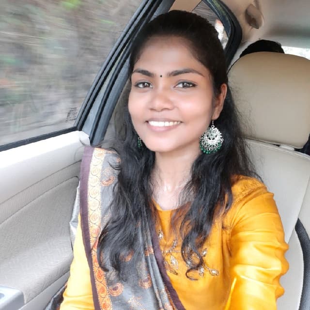 KAVYA R