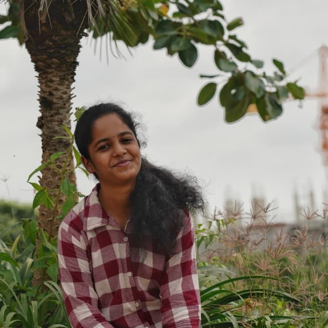  Keerthana Vajhala