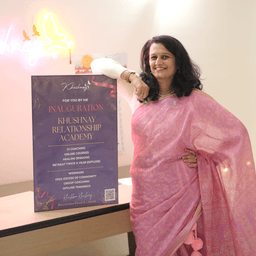 Khushboo Khushnay
