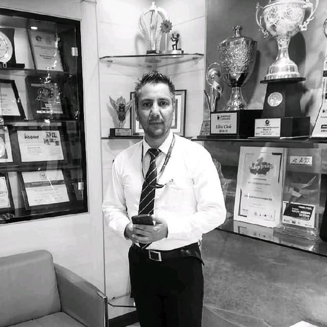 Kifayat Malik