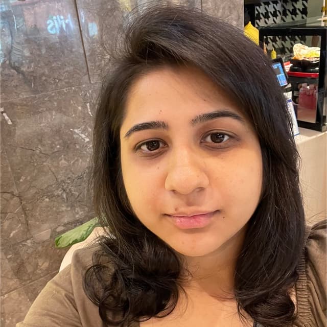 Komal Batra