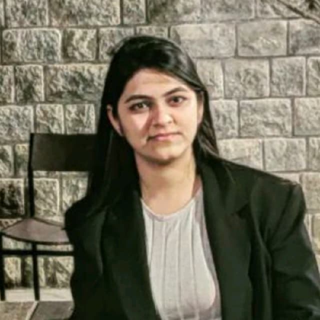 Komal Nanwani