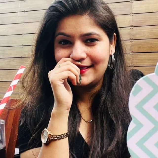 Komal Tiwari