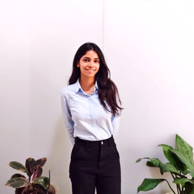 Komal Meena
