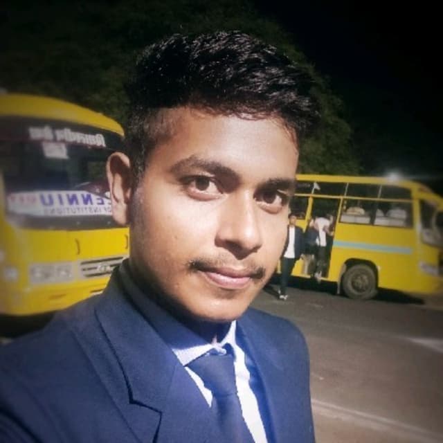 KUNDAN GIRI