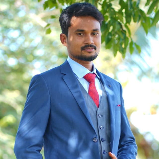 M Karthik