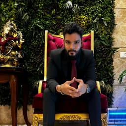 Madhur Bhardwaj 