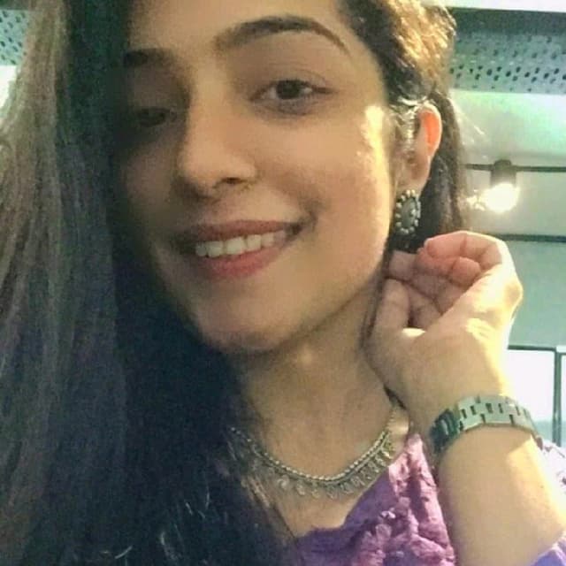 Mahek B