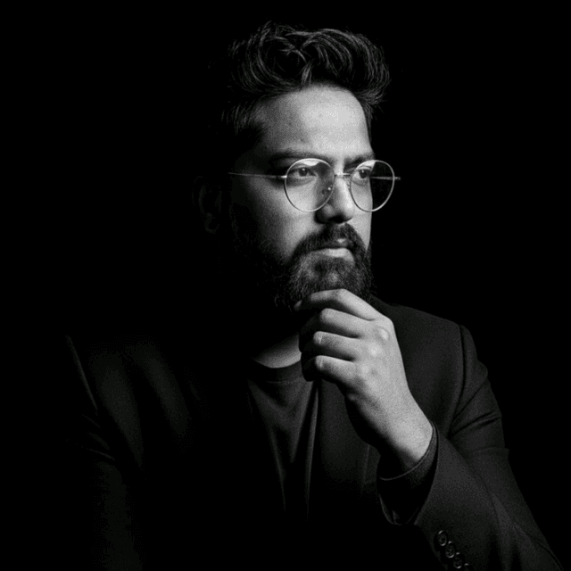 Mahendra  Moure