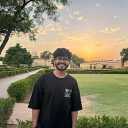Manik Kapoor