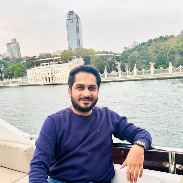 Manish Tripathi