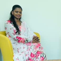 Manohari G
