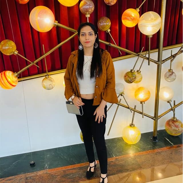 Mansi Bhola