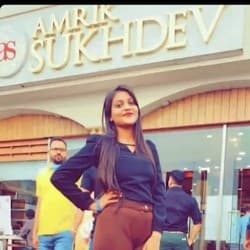 Mansi Thakur