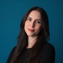 Manuela Materon