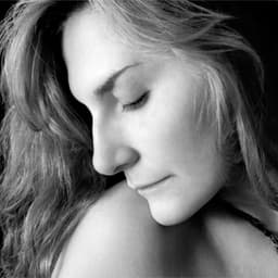 Maria Parenteau