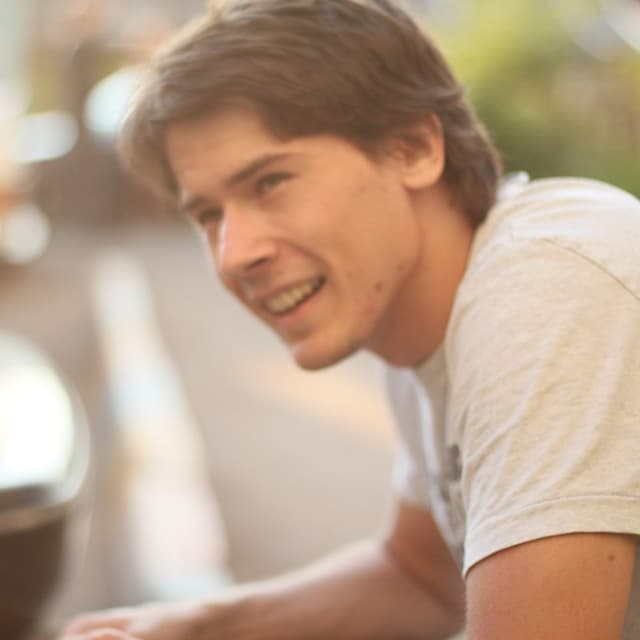 Max Taisov