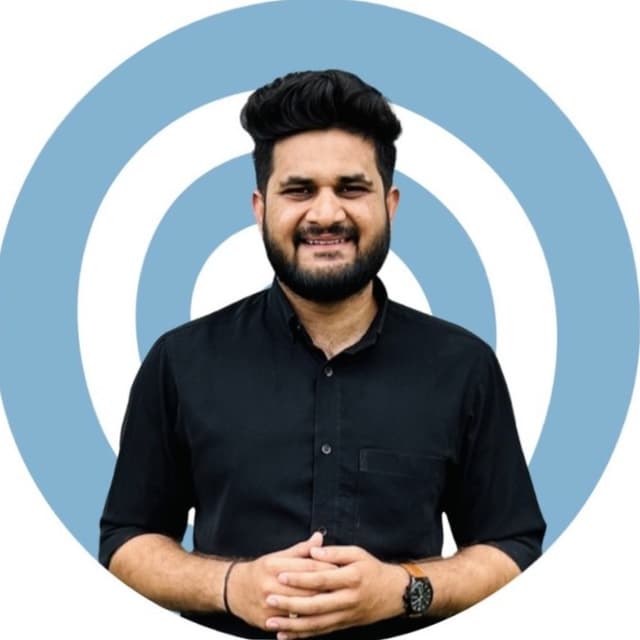 Mayank  Prajapati 