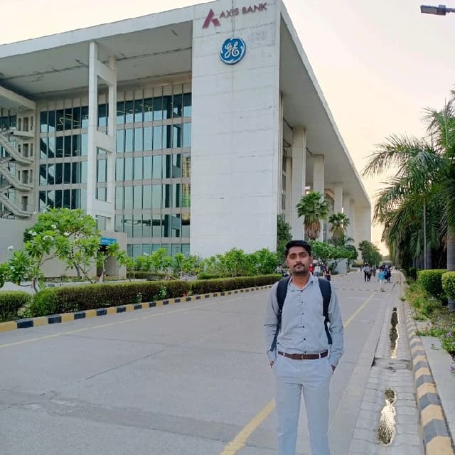 Mayank Thakur