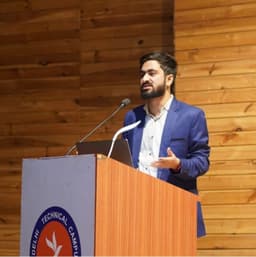 Mohit Bhat