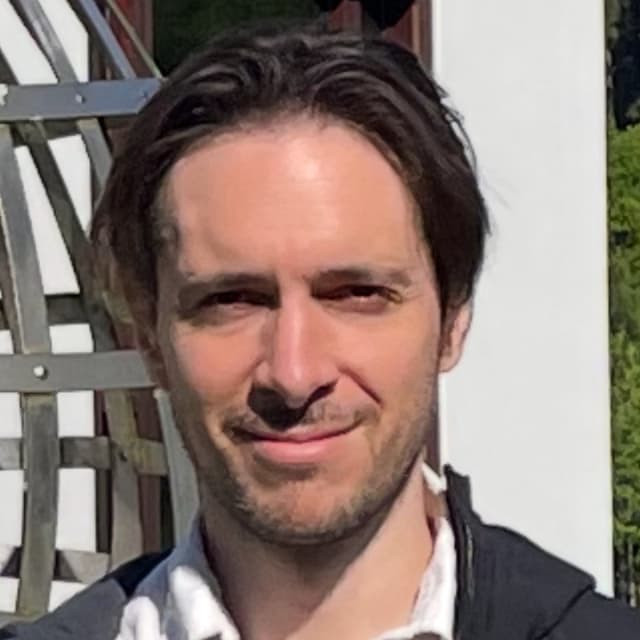 Michael Lindon