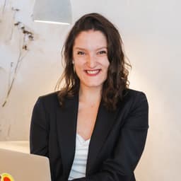 Cristina Palamaru