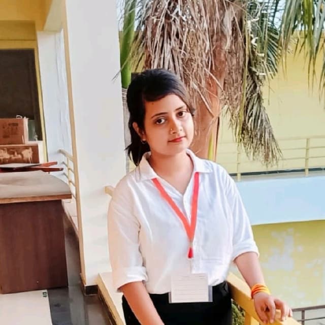 Minakshi Bhandari