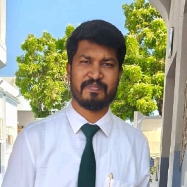 Kaviyarasu M
