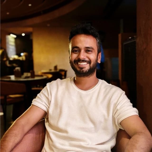 Mohit D.