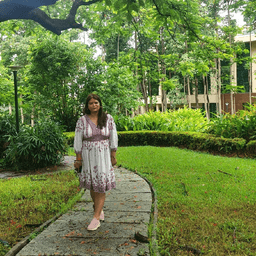 Mona Rajani