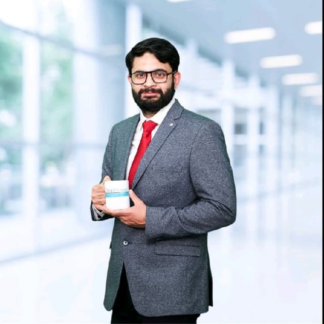 Mukul Dhall