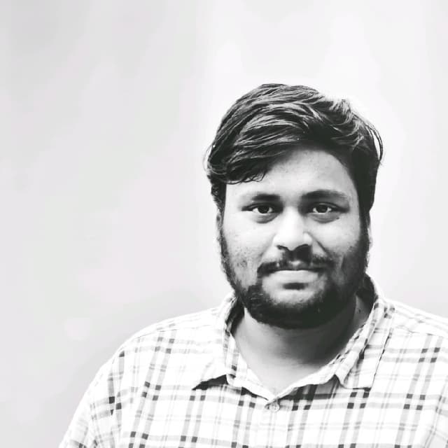 Naga Dinesh Araveti