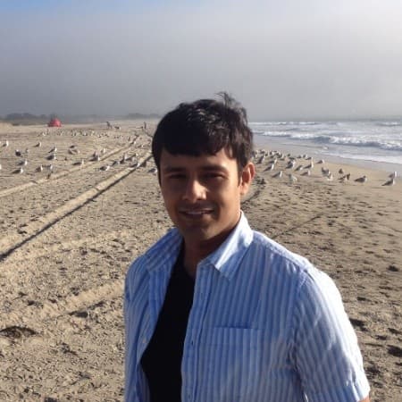 Nahil J.