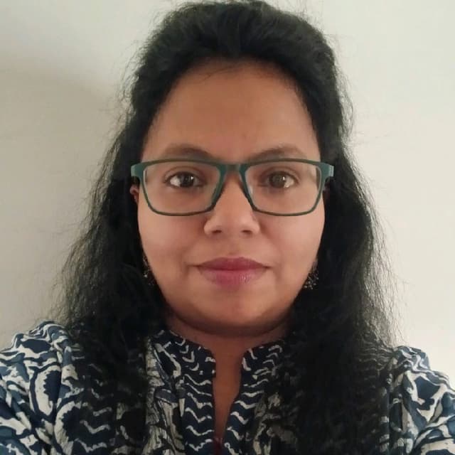 Naina Simon