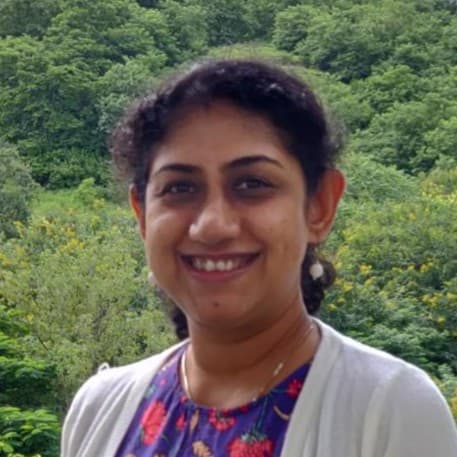 Nandini De