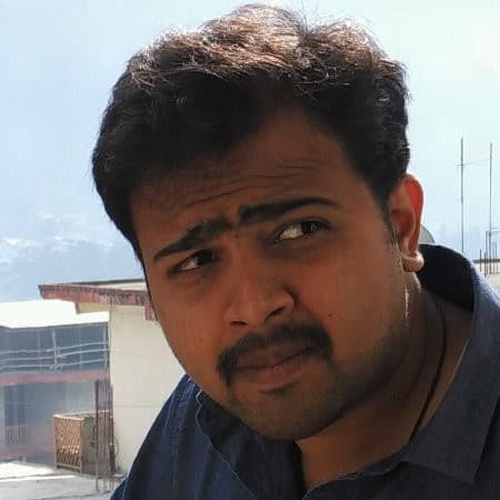 Navathej Bangari