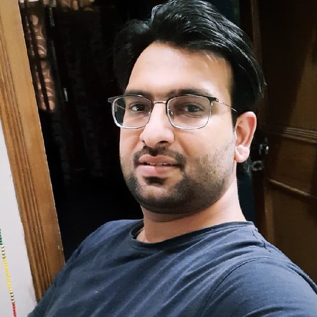 Naveen Bhalla