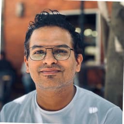 Naveen Acharya