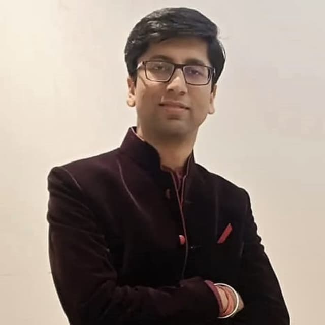 Naveen kumar Bhola
