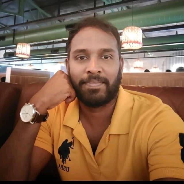 Naveen  Kamaraju