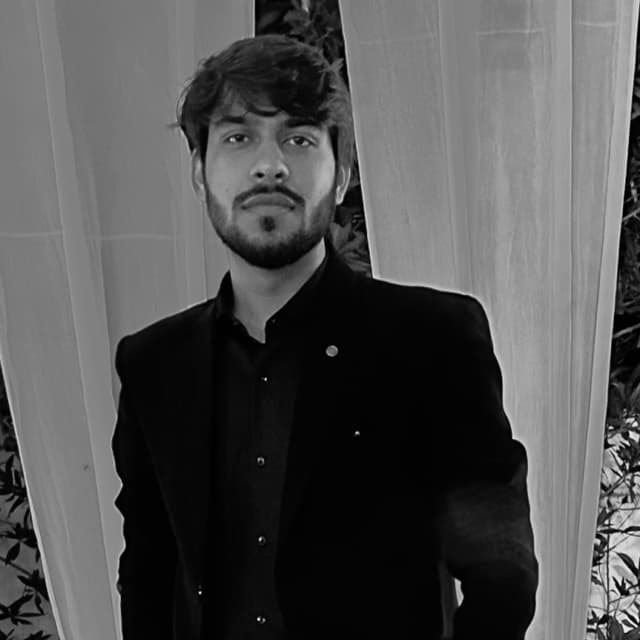 Naveen Meena