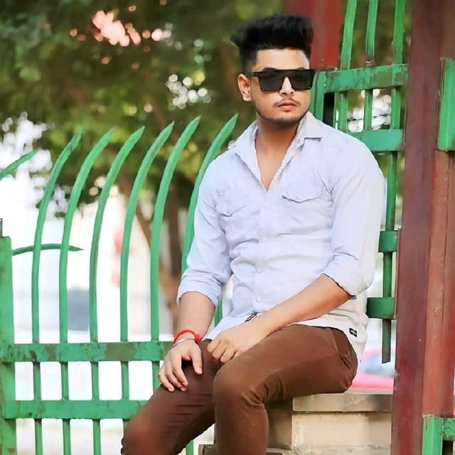 Naveen Shah