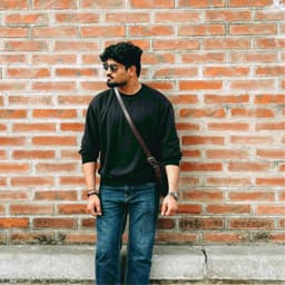 Naveen Ved