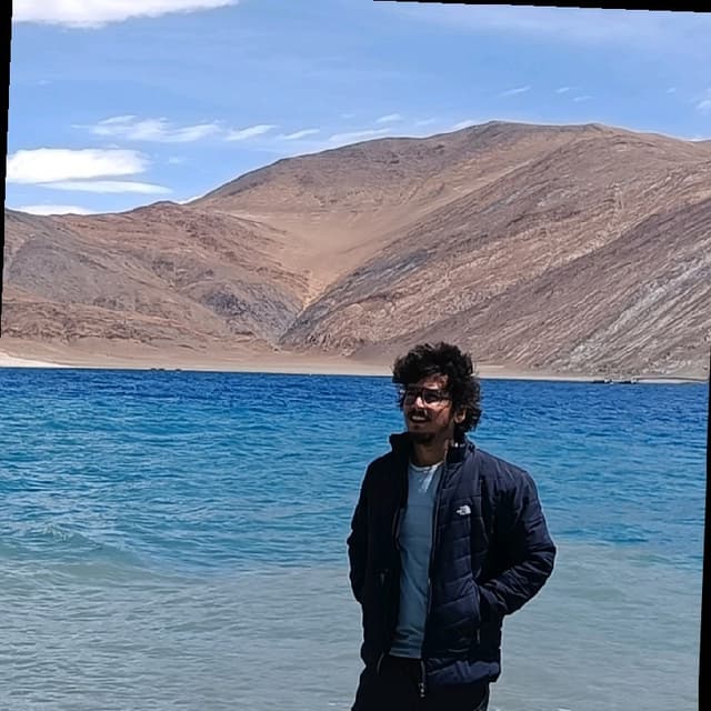 Navjeet Shaha,CFA