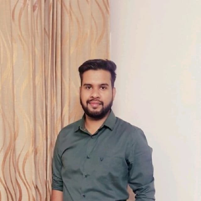 Neelesh Bhakt