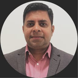 Neeraj  Kapoor