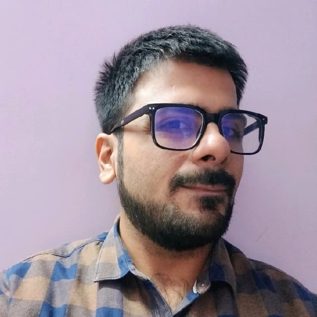 Neeraj Lakhotia