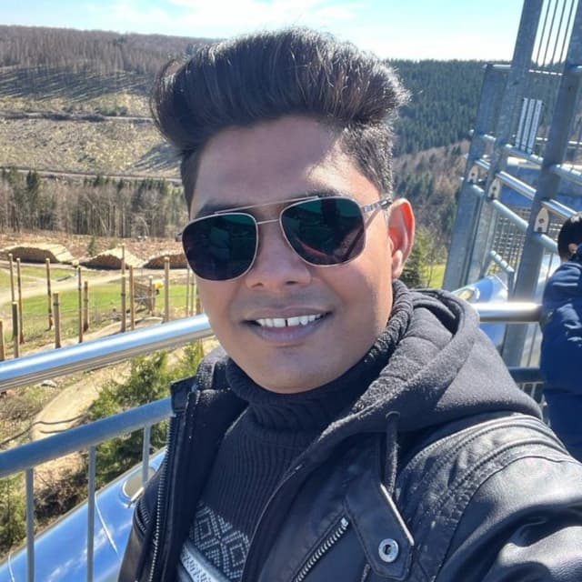 Neeraj Tiwari